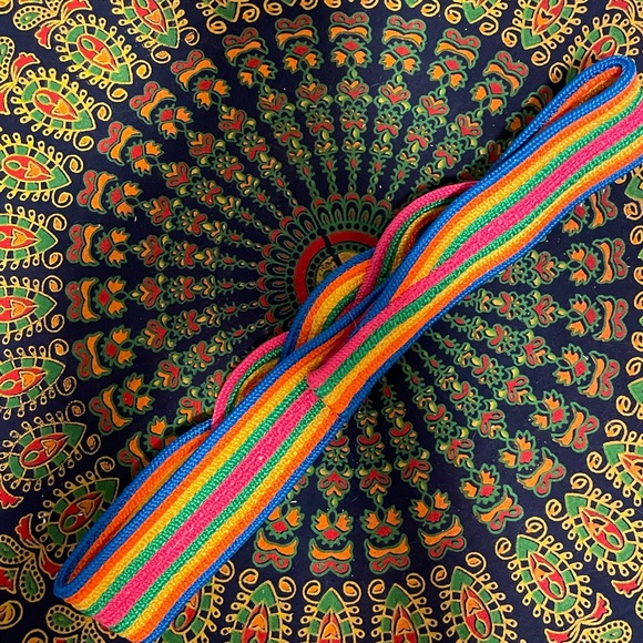 Vintage rainbow 🌈 Velcro belt EUC! - Picture 12 of 13